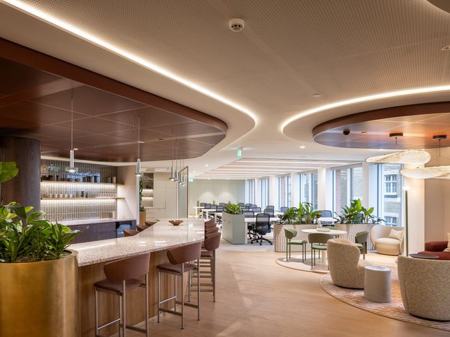 Collins completes 1 Vine Street on behalf of The Crown Estate